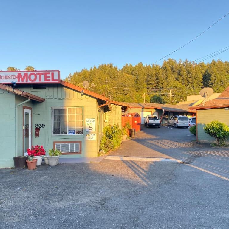 Johnston's Motel Thumbnail