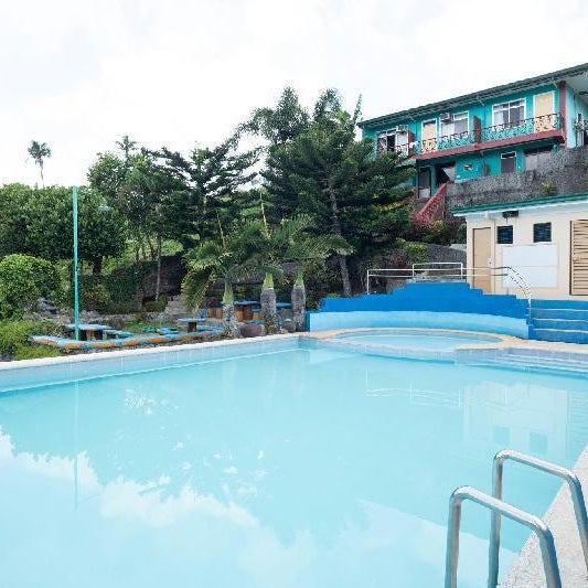 Little Falls Inn Tagaytay Thumbnail