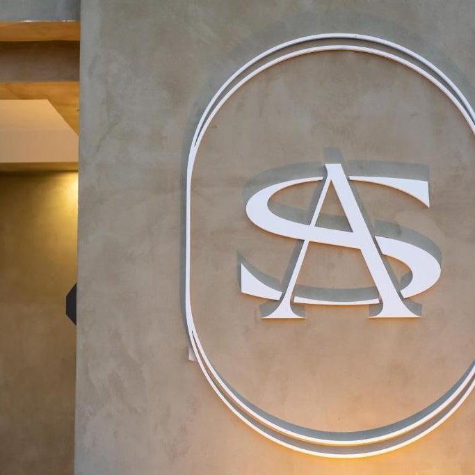Airscape Hotel Free Shuttle From Athen's Airport Thumbnail