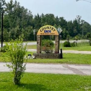 Country Inn LLC Thumbnail