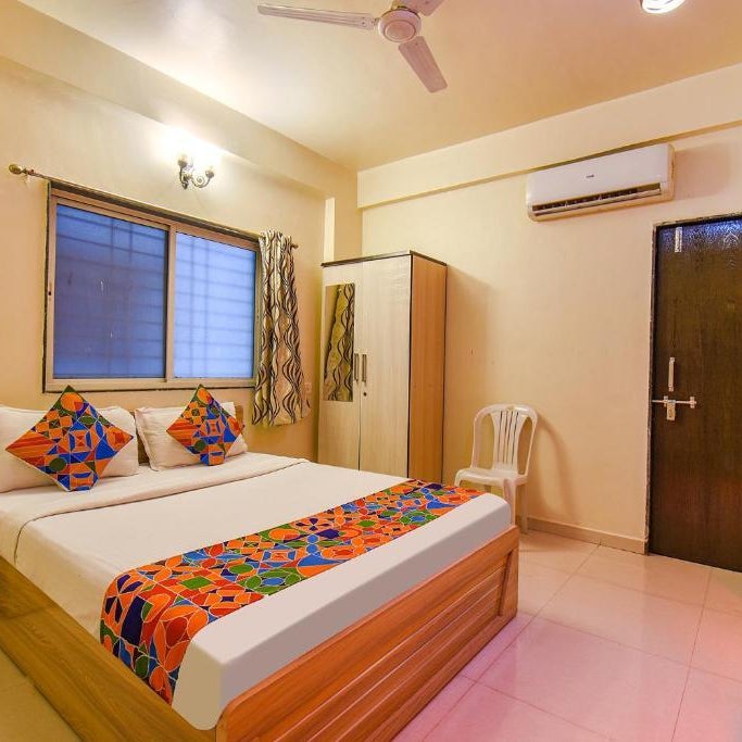 FabHotel 4 Star Executive - Nr. World Trade Centre