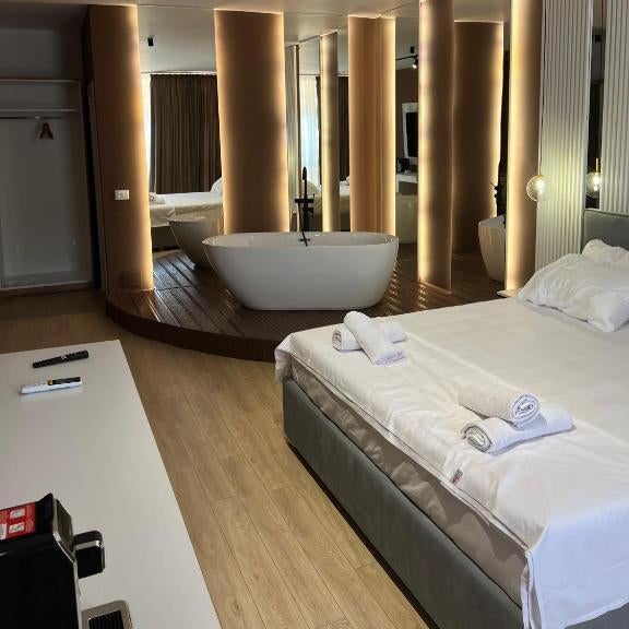 Capital Suites Center Thumbnail