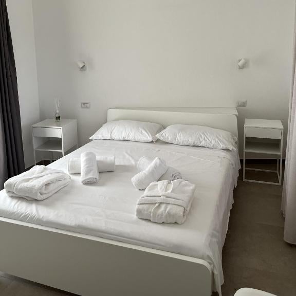 Guest House Deidda - TS ROOMS B&B