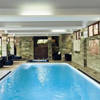 Hotel Grand Thumbnail