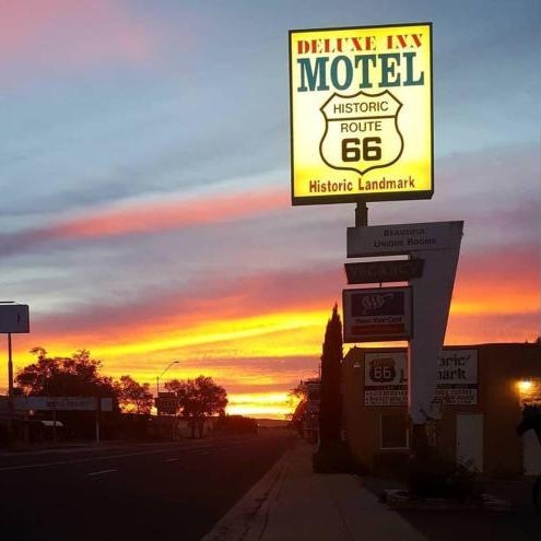 Deluxe Inn Thumbnail