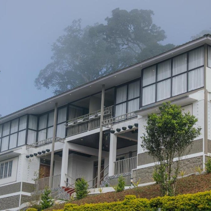 Misty Courtyard Resort