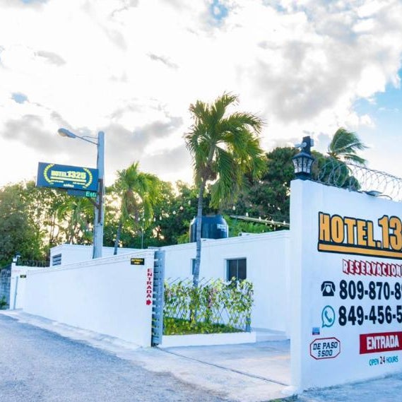 Hotel1325