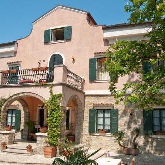 Villa Andor Thumbnail
