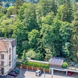 Hotel Promenade, das ruhige Stadthotel mit kostenfreien Parkplätzen, E-Auto-Ladestationen und Privatpark mitten in der Stadt
