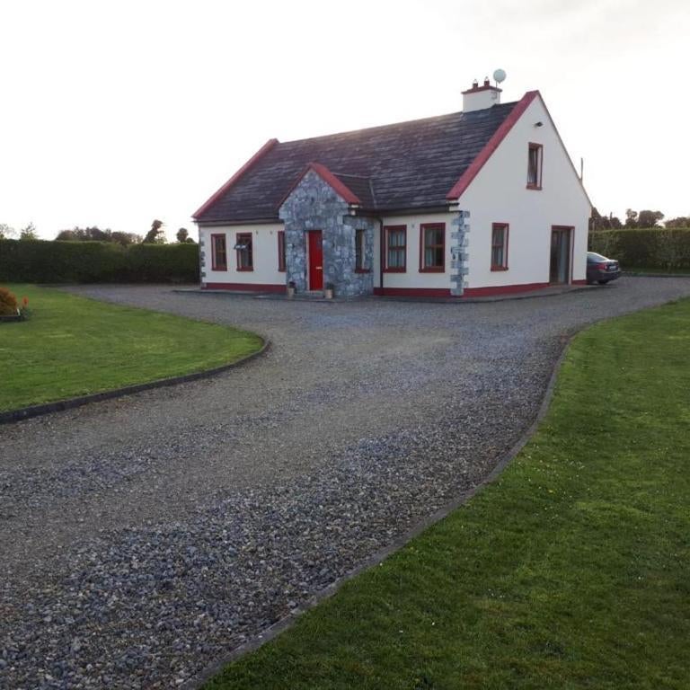 Ballytigue House Thumbnail