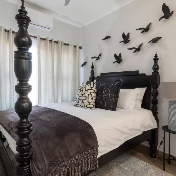One More Night Apartment E203