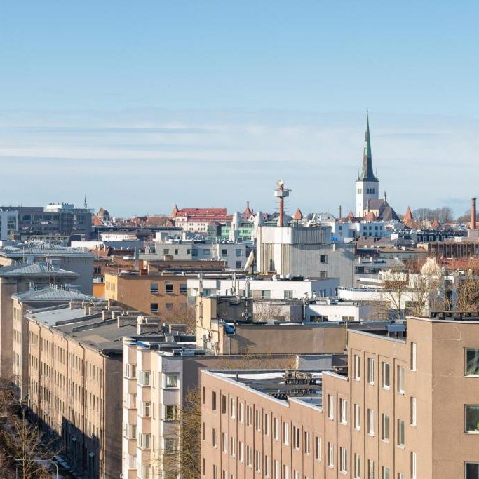 4bdr Modern and Stylish Apartment near Kadriorg with Free Parking Thumbnail