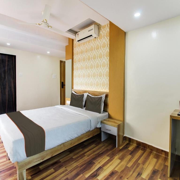 FabHotel Tan Square - Nr Eon IT Park Thumbnail