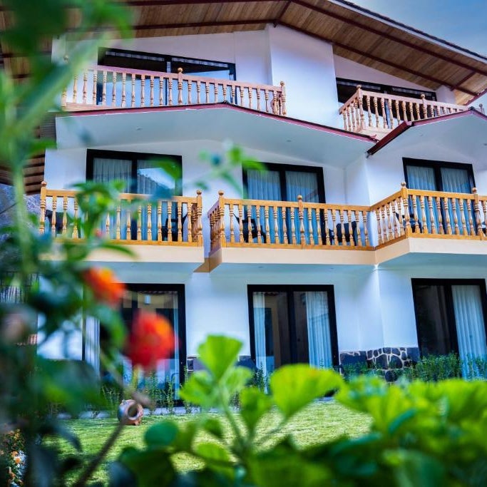 Tikawasi Ollanta 2 , incluye transporte de ida o recojo de la estación de tren Thumbnail