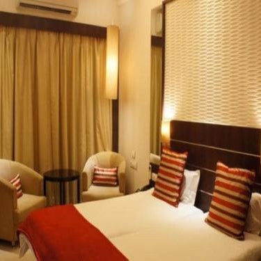 Hotel Surya Royal