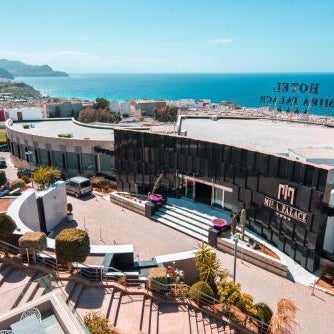 Mira Palace Hotel