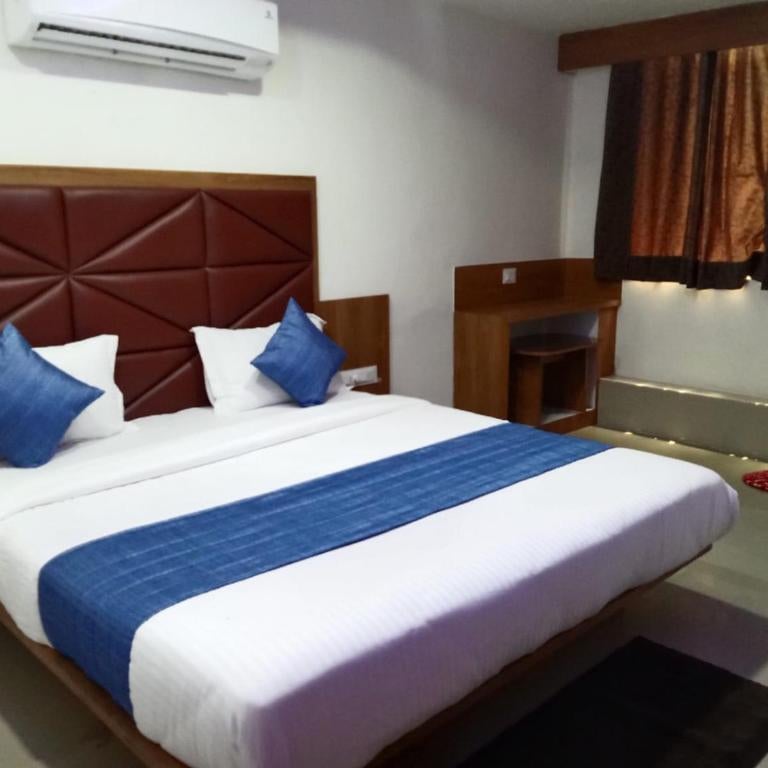 HOTEL RK VILLA Thumbnail