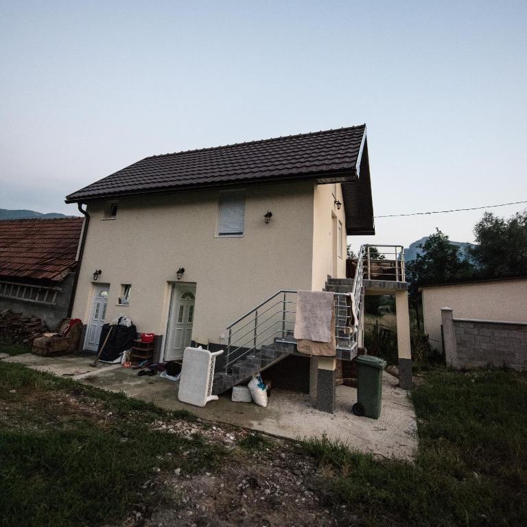 Farm House N
