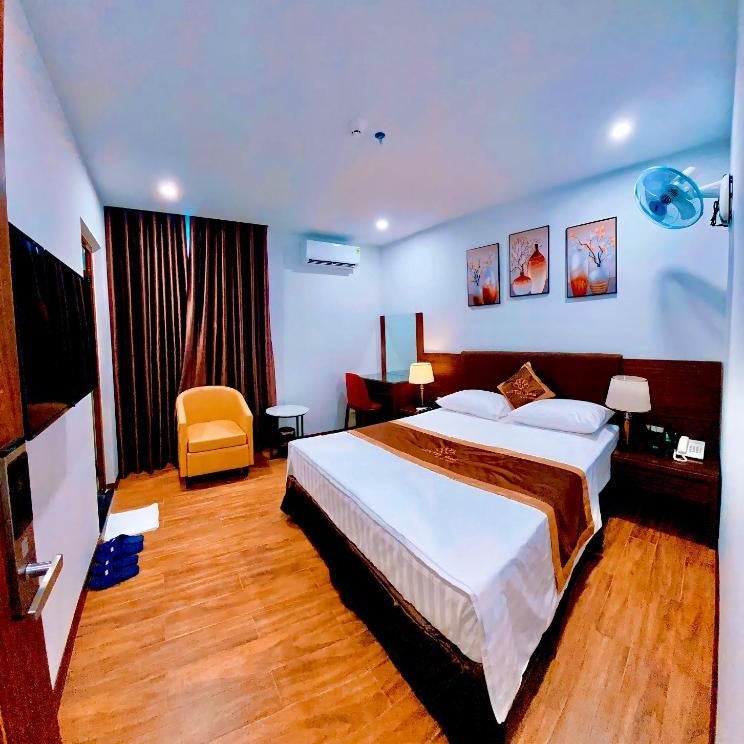 Luxtel Hotel Ngoại Giao Đoàn Thumbnail