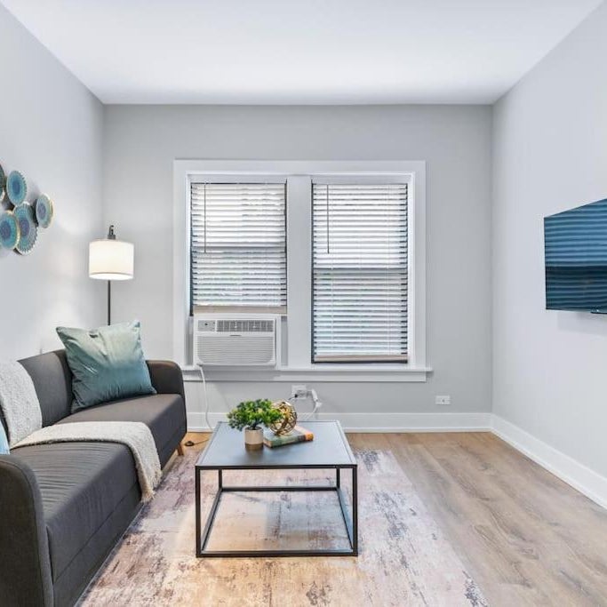 Charming 1-Bedroom Apt with a Homey Feel - Brompton 58-60 rep Thumbnail