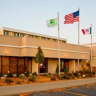 DoubleTree by Hilton Sioux City, IA Thumbnail