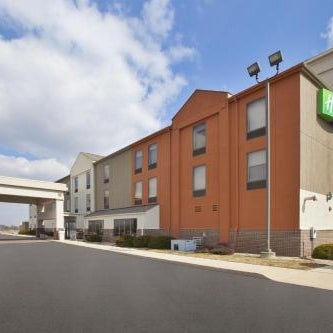 Holiday Inn Express Tiffin By IHG Thumbnail