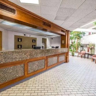 Greeneville Inn And Suites Thumbnail