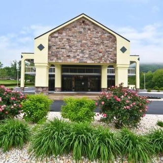 Best Western Cades Cove Inn Thumbnail