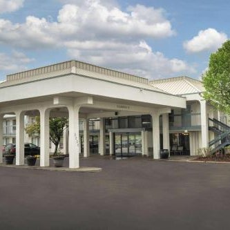 Baymont by Wyndham Murfreesboro Thumbnail