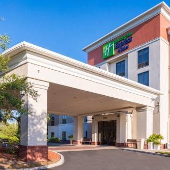 Holiday Inn Express Hotel & Suites Tampa-Anderson Road-Veterans Exp By IHG Thumbnail