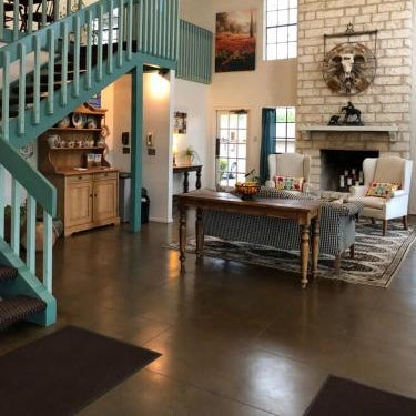 Windcrest Inn and Suites Thumbnail