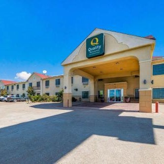 Quality Inn & Suites Terrell Thumbnail
