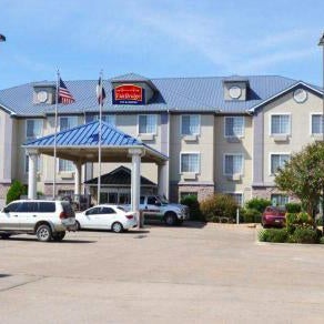 FairBridge Inn & Suites Cleburne Thumbnail