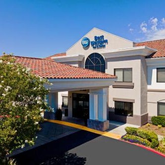Best Western Valencia/Six Flags Inn & Suites Thumbnail