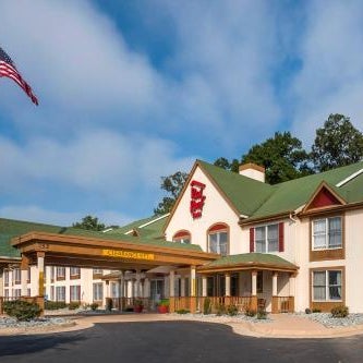 Red Roof Inn & Suites Stafford Thumbnail