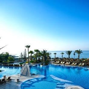 Four Seasons Hotel Thumbnail