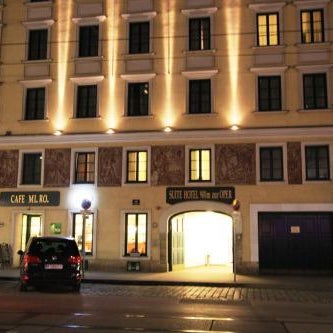 Suite Hotel 900 m zur Oper Thumbnail
