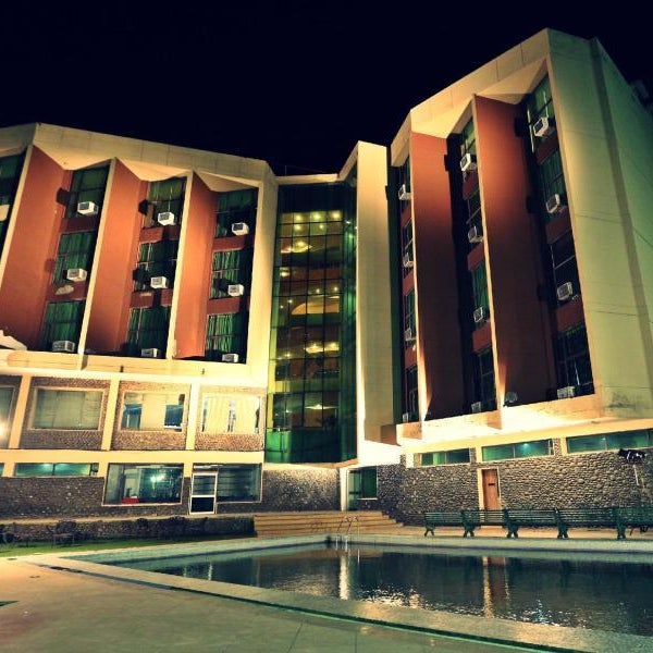 Hotel Devi Grand