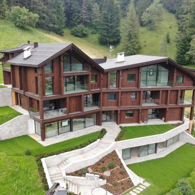 Luxury Chalet P