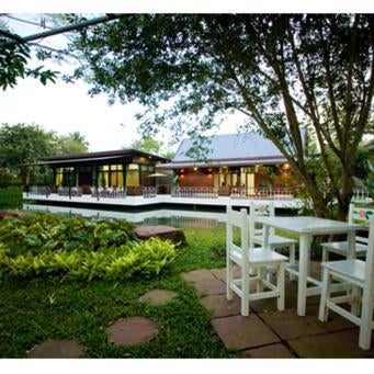 Young Coconut Garden Home Resort