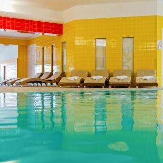 Equitana Hotel Resort