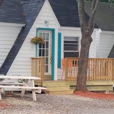 The Landings Inn and Cottages at Old Orchard Beach Thumbnail