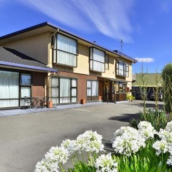 Classique Lodge Motel Thumbnail