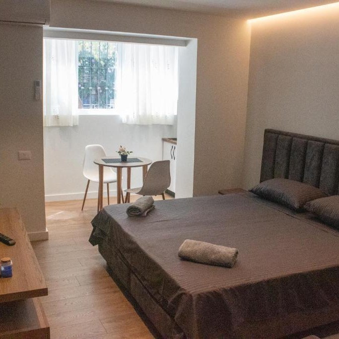 Downtown Studio Apartments Thumbnail