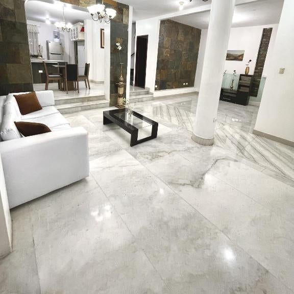 Casa con Habitaciones privadas Thumbnail