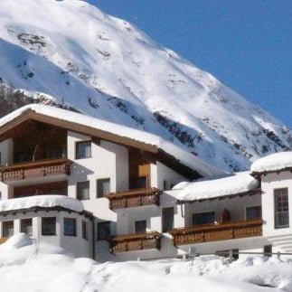 Soliva Hotel & Apartments by MEIN SAMNAUN - MOUNTAIN HOMES