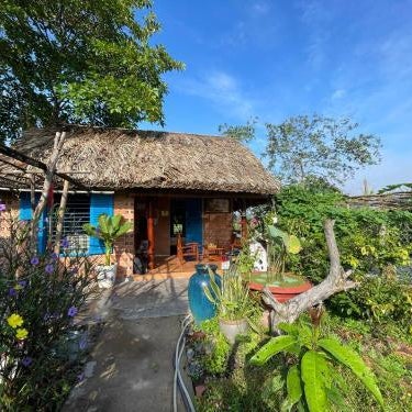 Vong Nguyet Homestay - Entire Bungalow 36m2 Thumbnail