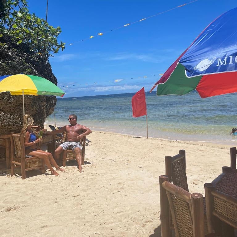Gratum Beach Resort