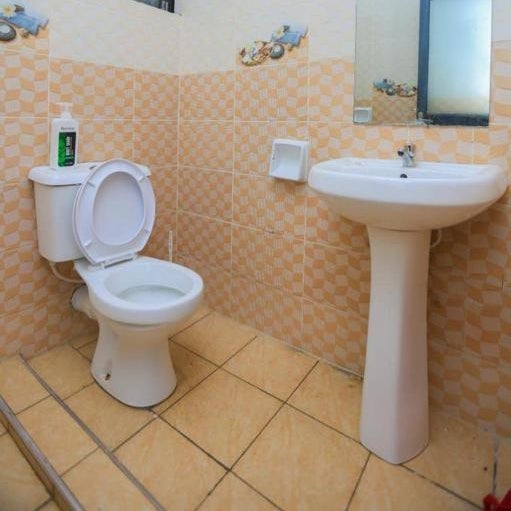 Nziwa's Paradise Bamburi