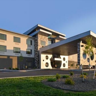 Holiday Inn Express & Suites Shippensburg Thumbnail